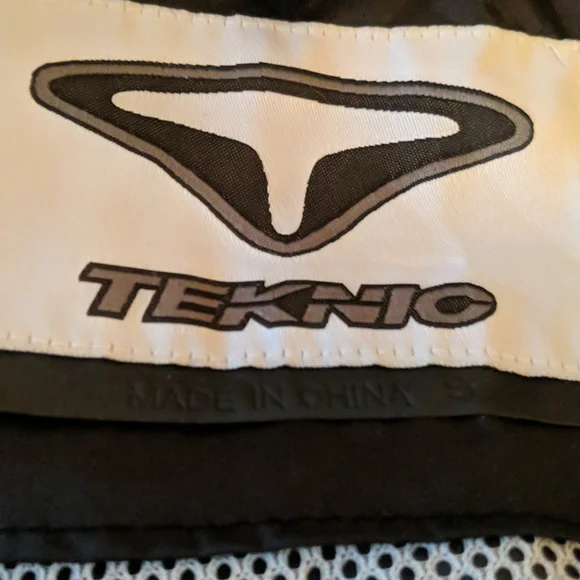 Jacket - Picture 4 of 7